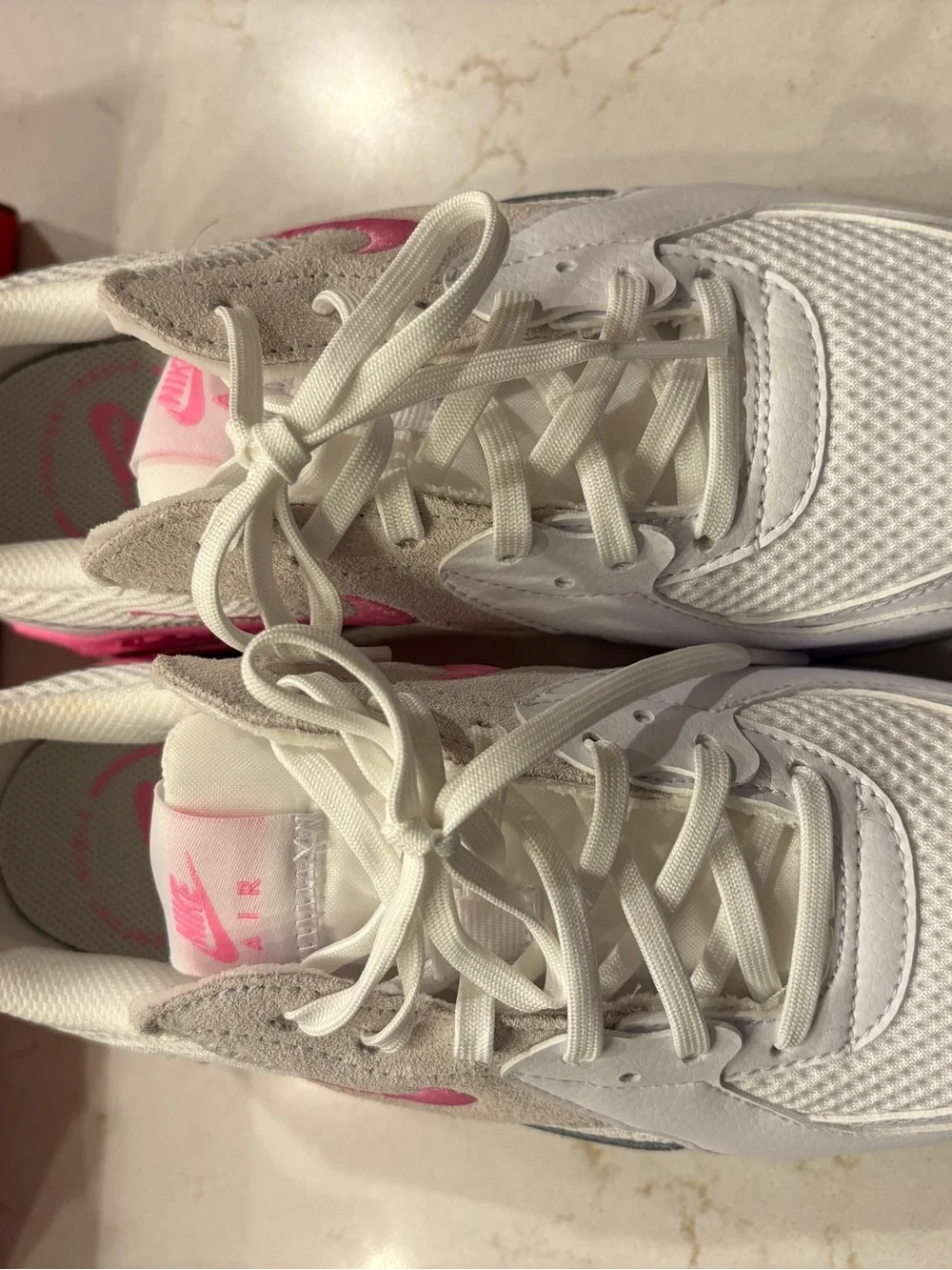 🎉 New Nike Women’s Air Max Excee size 6.5
